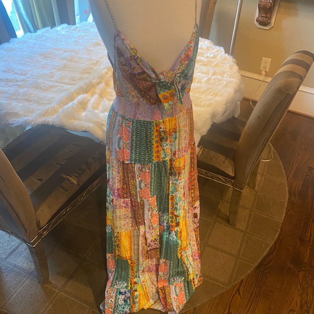 Brand: Alice and Oliver Size:12 Color:Multi